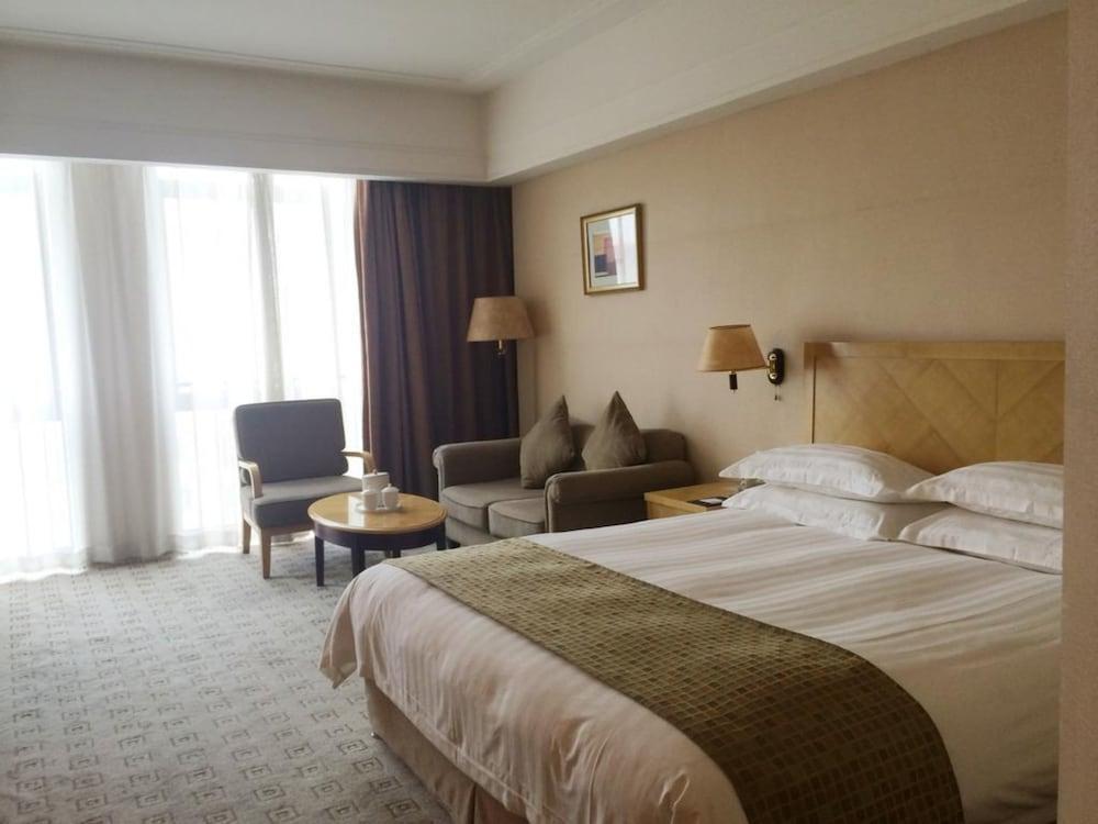 Highton Hotel Shanghai Exteriör bild