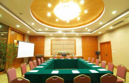 Highton Hotel Shanghai Exteriör bild