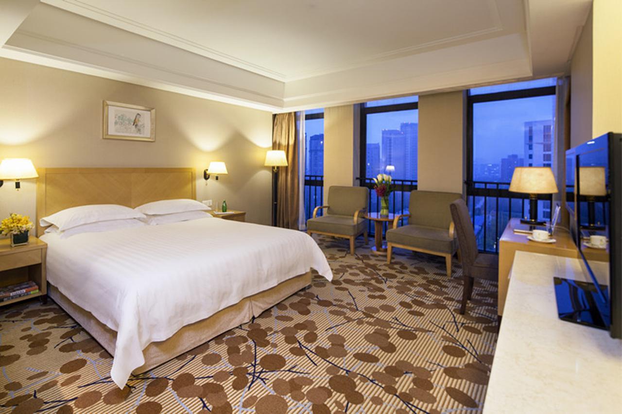 Highton Hotel Shanghai Exteriör bild
