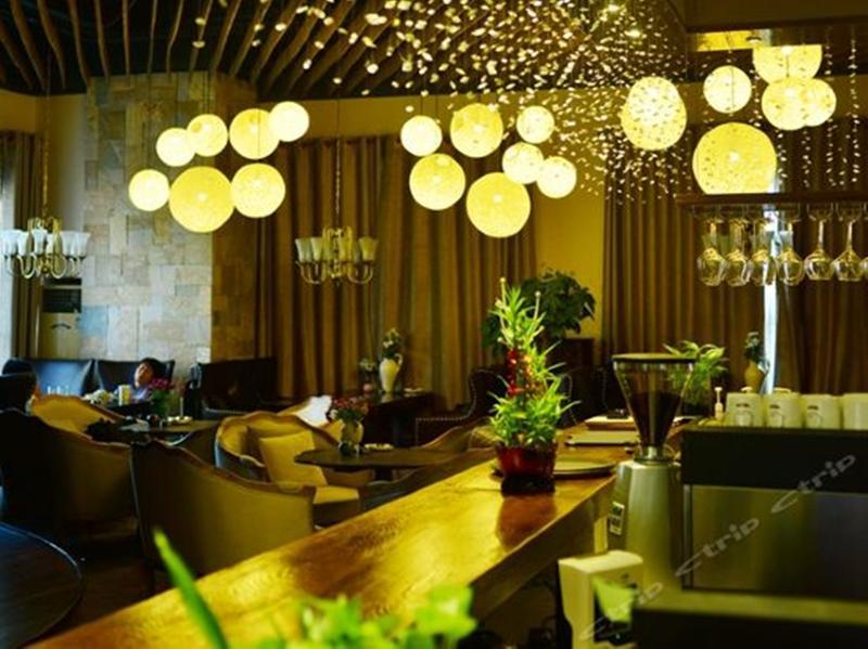 Highton Hotel Shanghai Exteriör bild